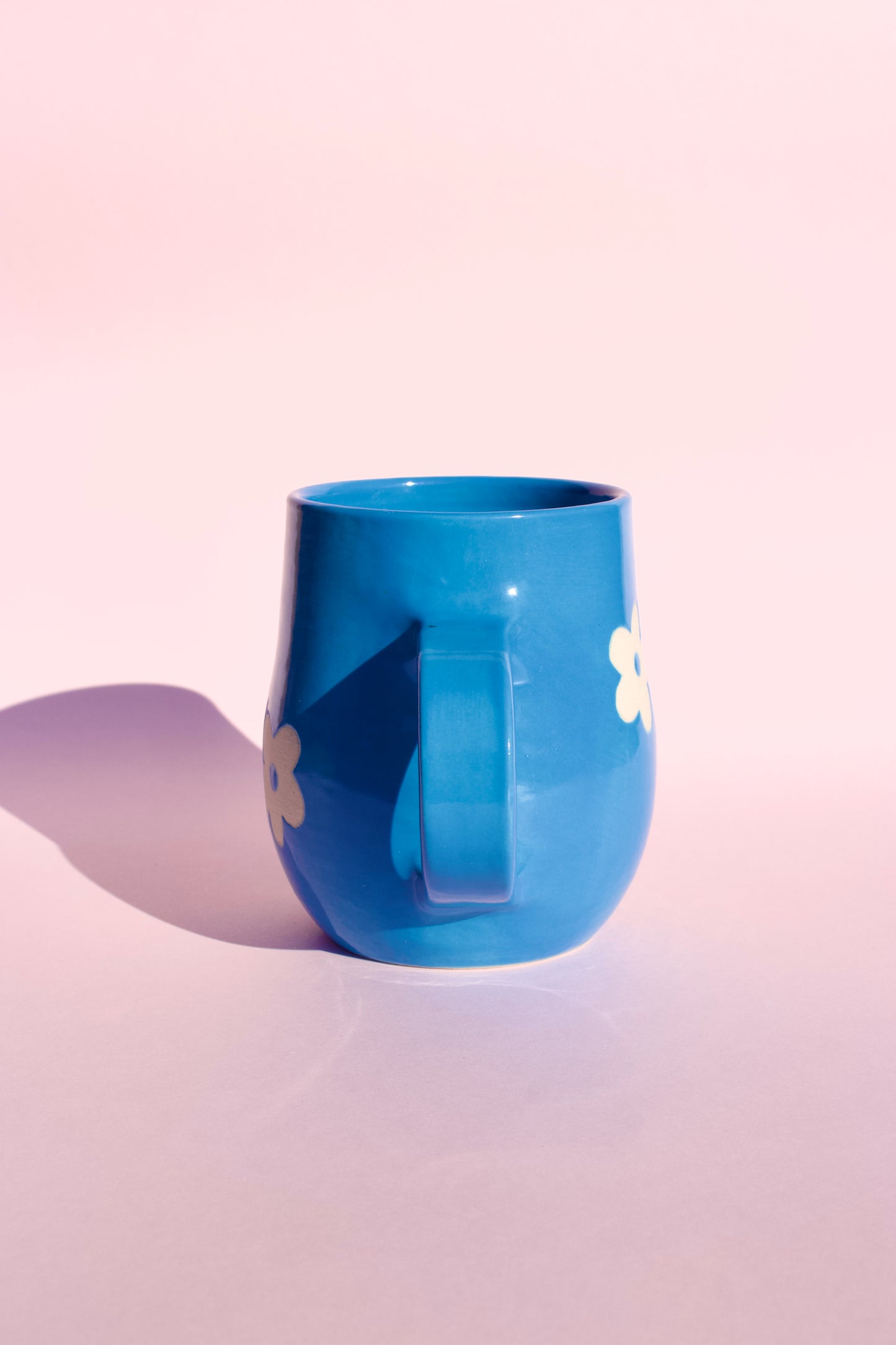 Electric Blue Daisy Mug