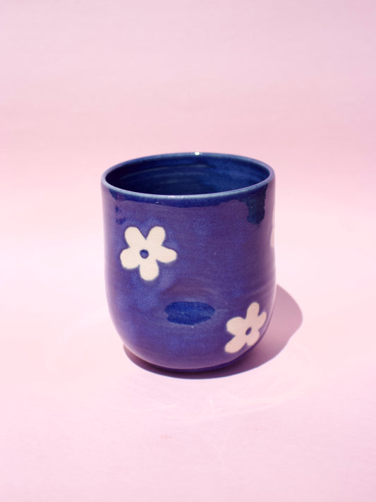 Blue Daisy Thumb Cup 2
