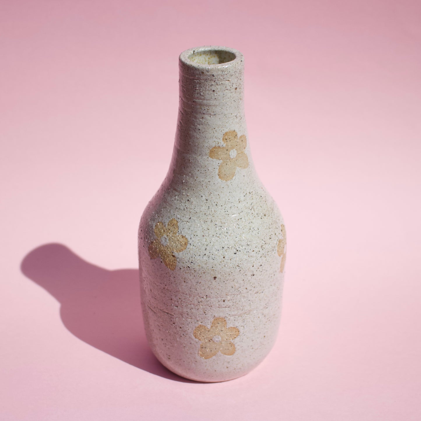 Daisy Bottle Vase Speckled