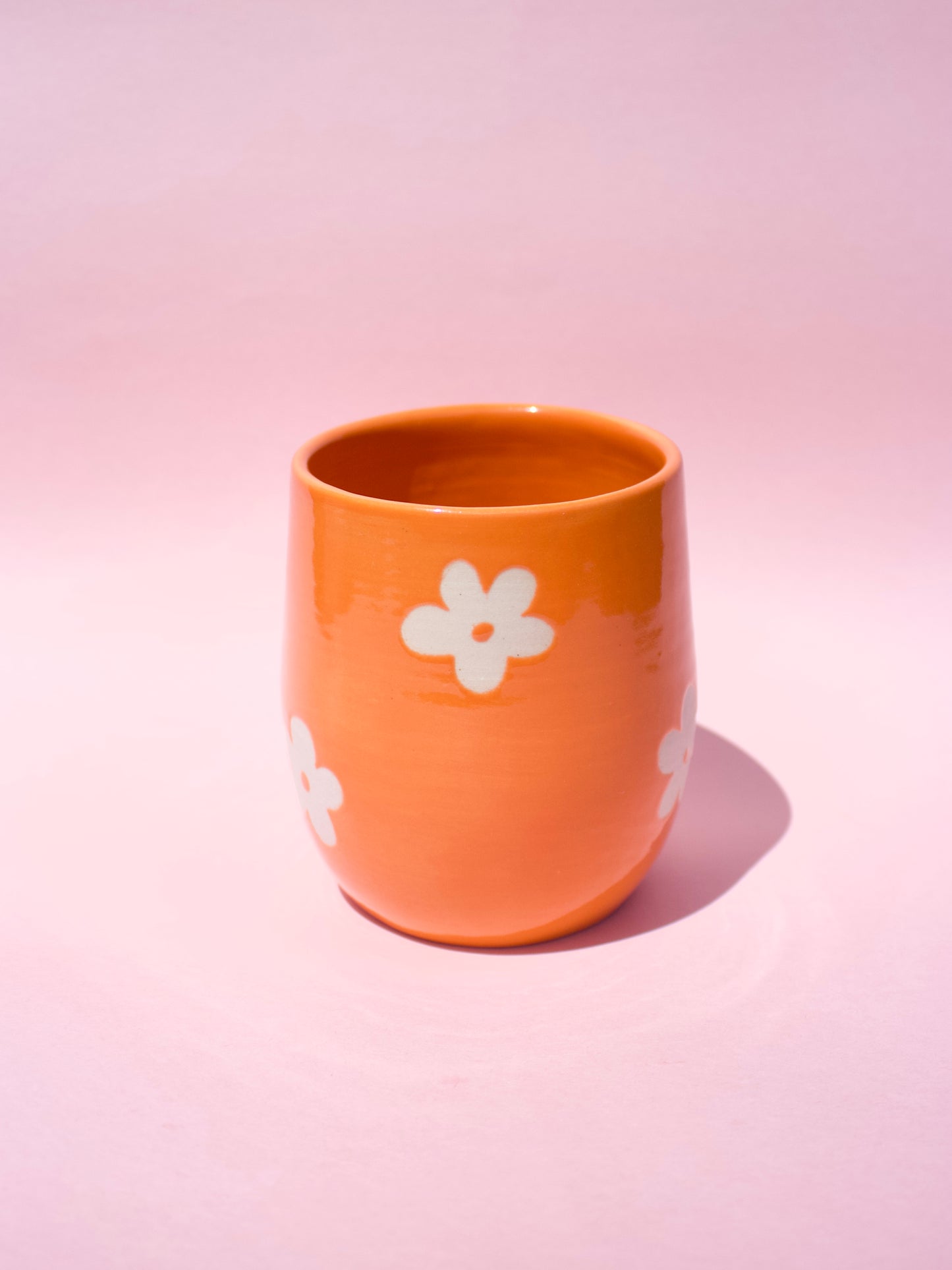 Orange Daisy Thumb Cup