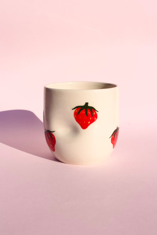 Strawberry Thumb Cup