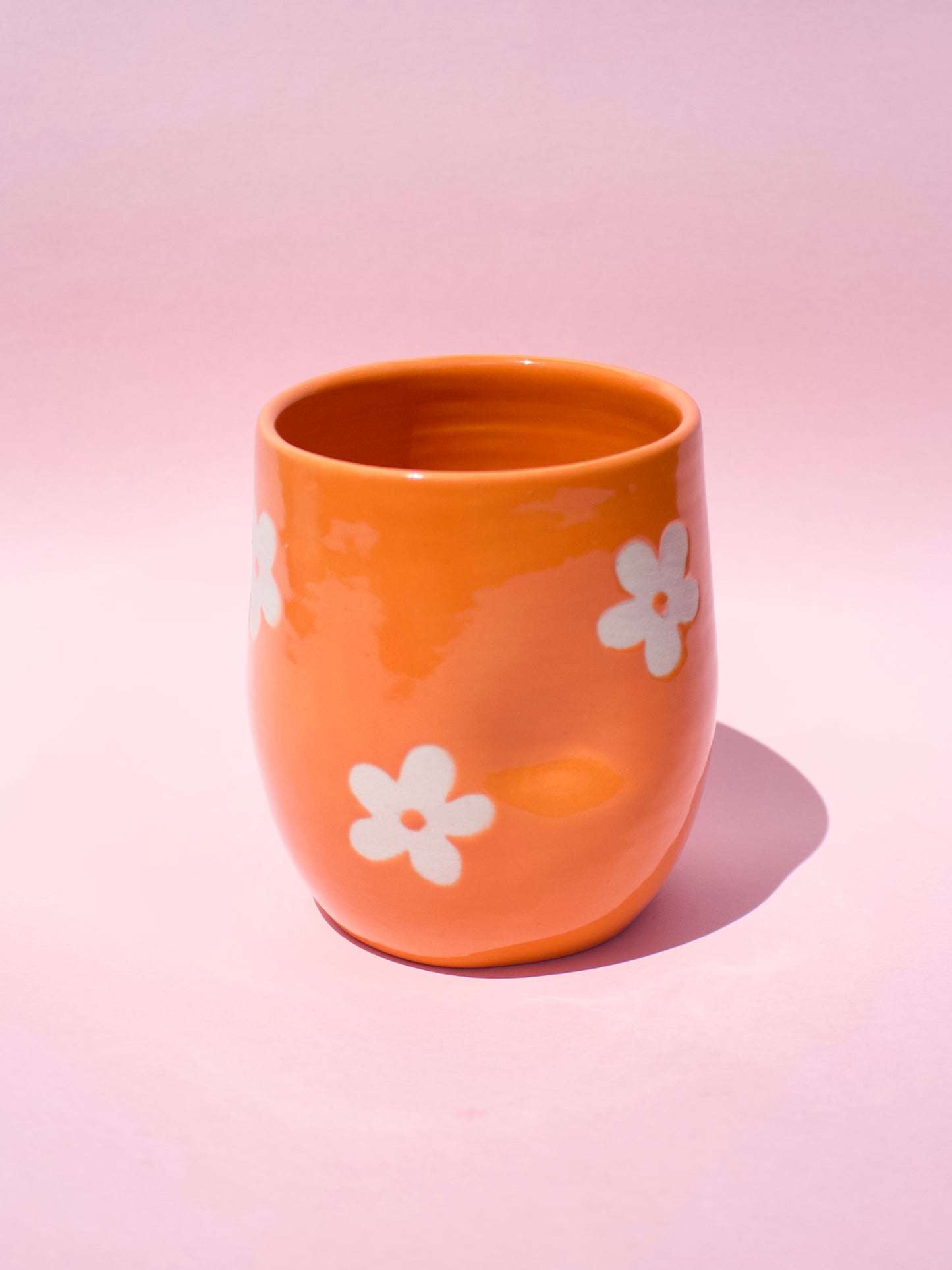 Orange Daisy Thumb Cup