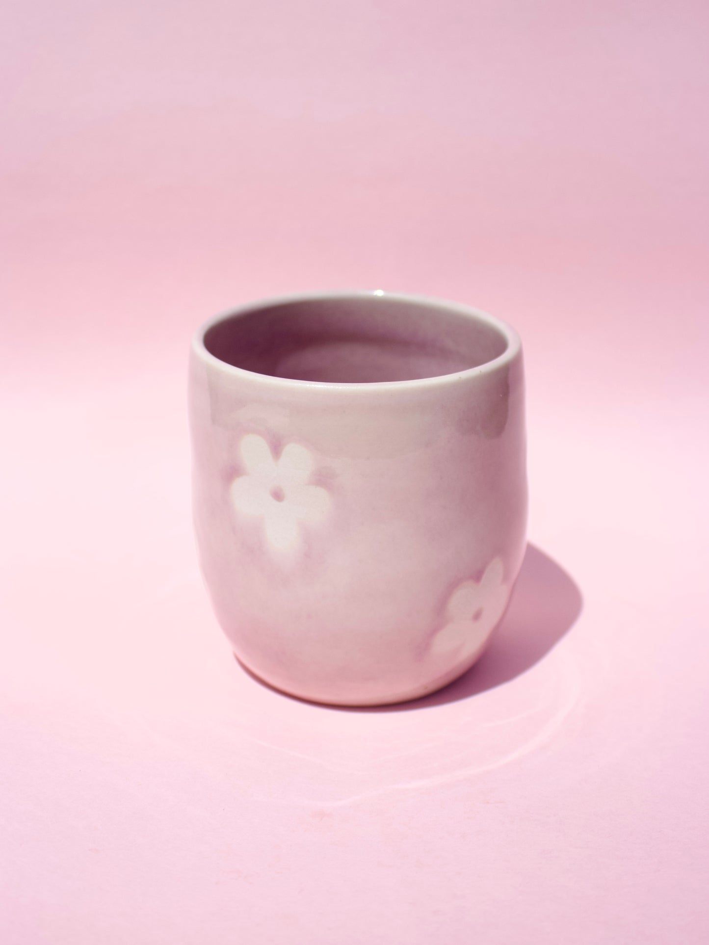Lilac Daisy Thumb Cup