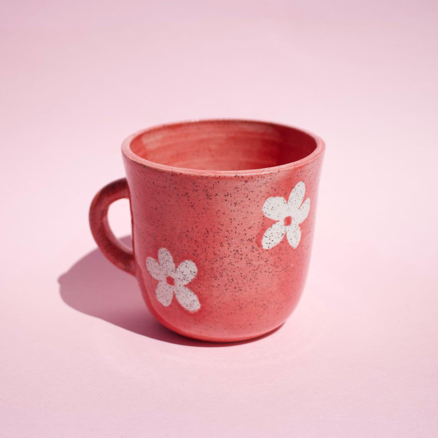 Red Daisy Mug 1