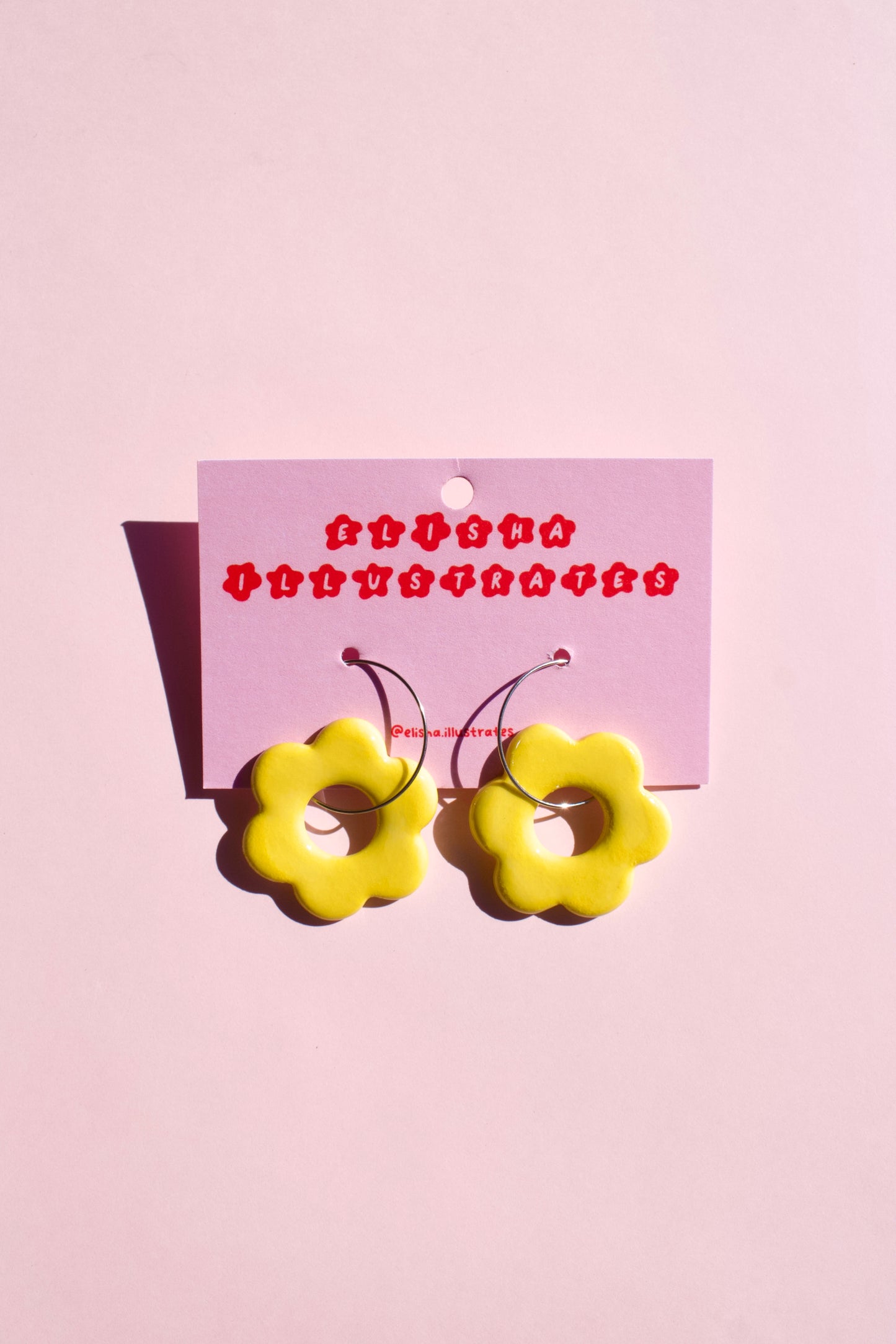 Round Daisy Earrings